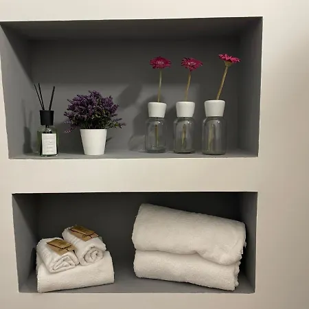 Happyhome Bilocale Centro Storico * Rivarolo Canavese