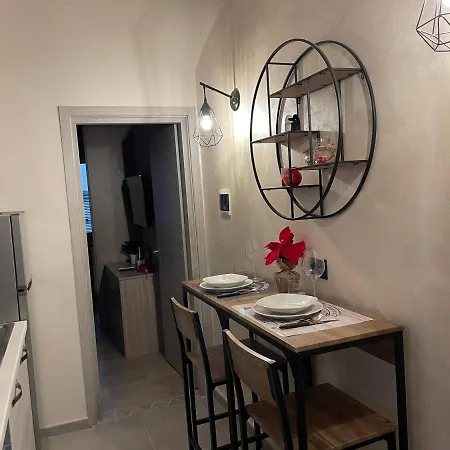 Happyhome Bilocale Centro Storico Apartman